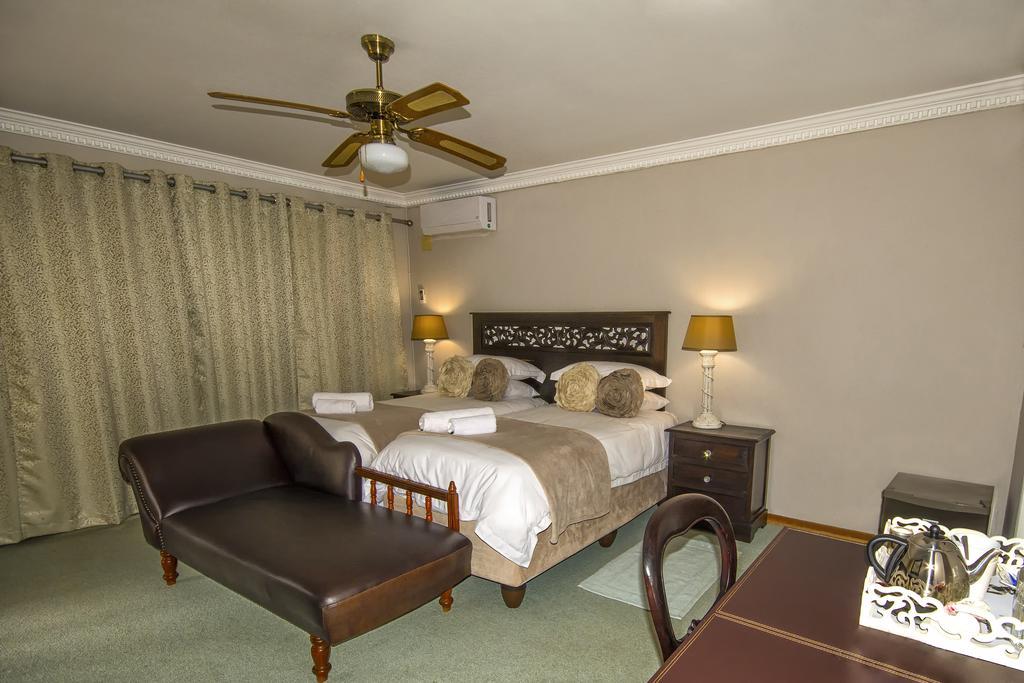 Sewende Hemel Hotel ครูนชตัด ห้อง รูปภาพ